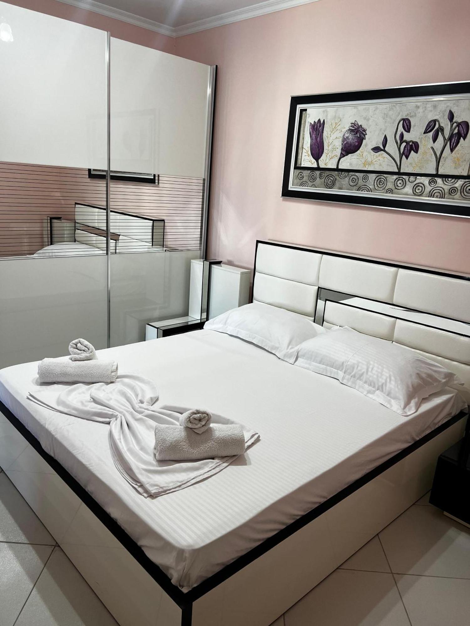 Amy'S Luxury Appartment Shkodra Exterior foto
