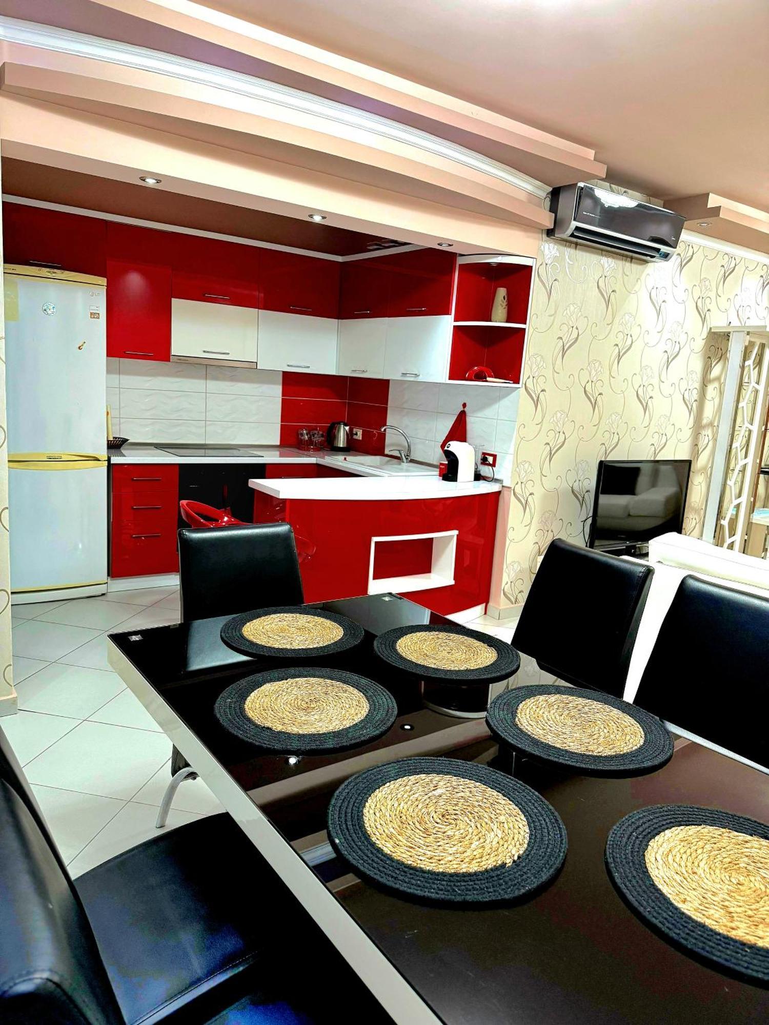 Amy'S Luxury Appartment Shkodra Exterior foto