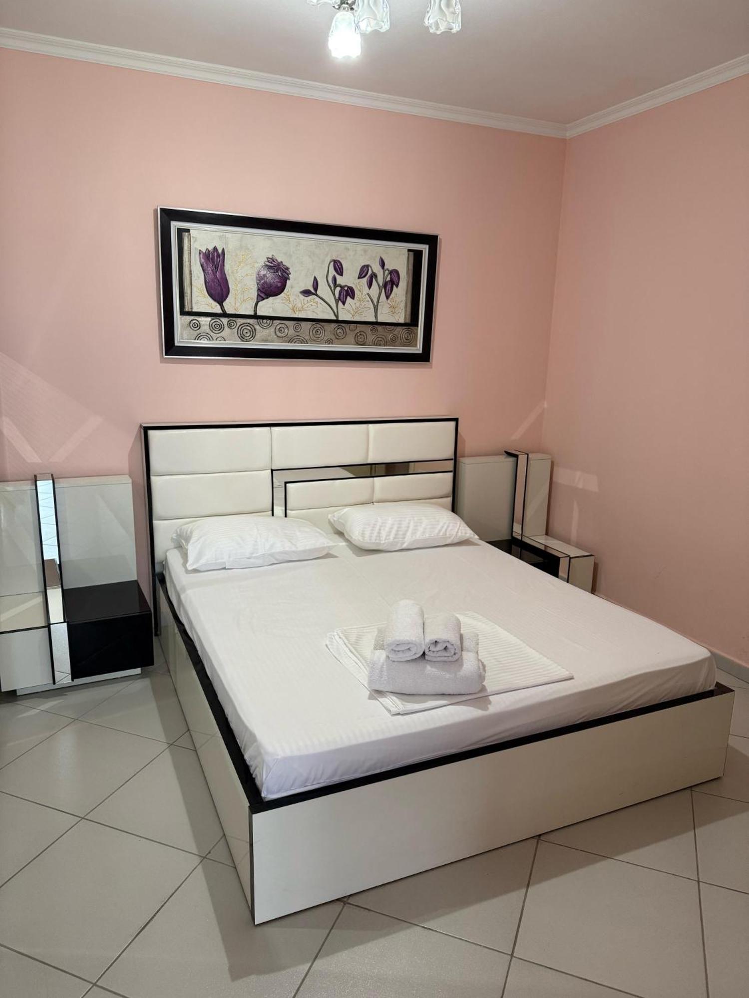 Amy'S Luxury Appartment Shkodra Exterior foto