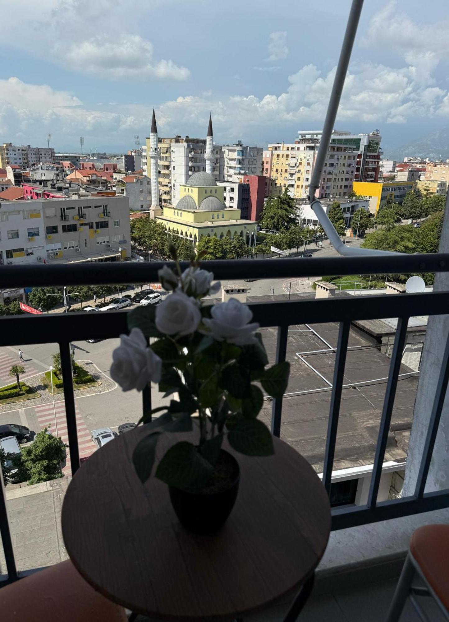 Amy'S Luxury Appartment Shkodra Exterior foto